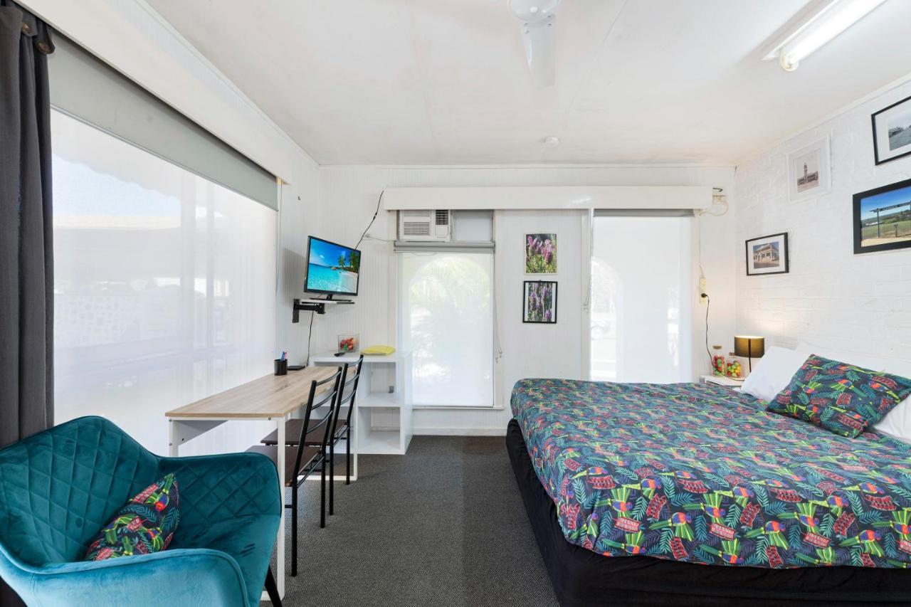 Bundaberg Coral Villa Motor Inn المظهر الخارجي الصورة
