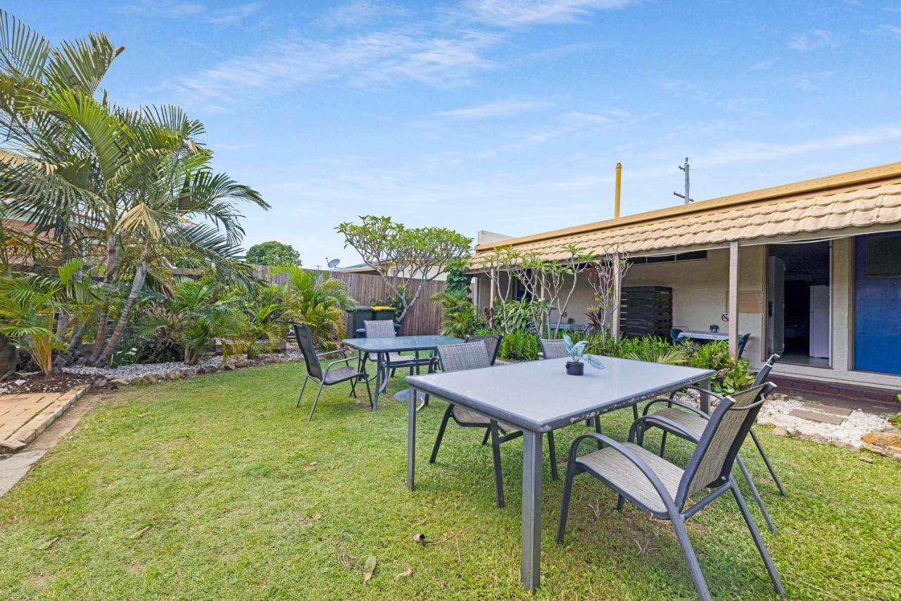 Bundaberg Coral Villa Motor Inn المظهر الخارجي الصورة