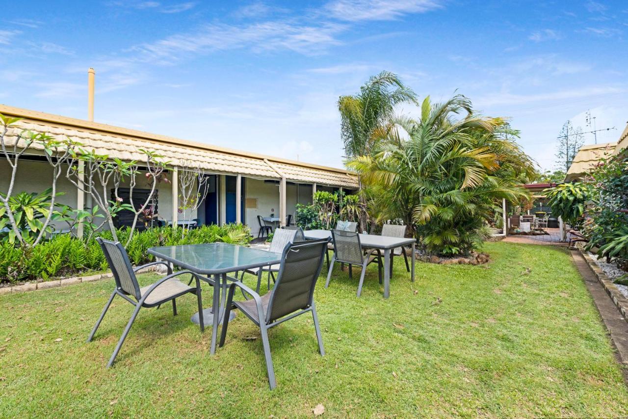 Bundaberg Coral Villa Motor Inn المظهر الخارجي الصورة