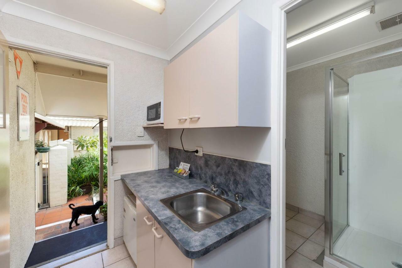 Bundaberg Coral Villa Motor Inn المظهر الخارجي الصورة